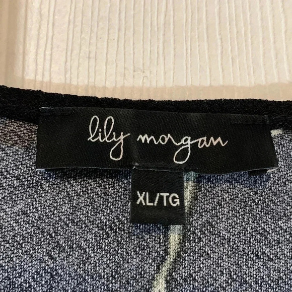 Black  floral XL - Picture 3 of 10